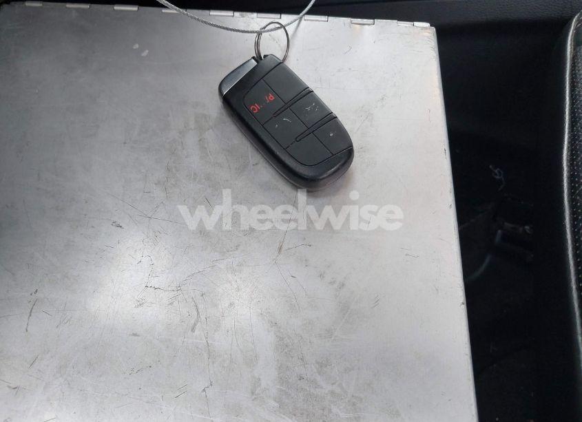 Photo 11 of 2015 Jeep Grand CHEROKEE LIMITED (VIN 1C4RJEBG3FC952414)