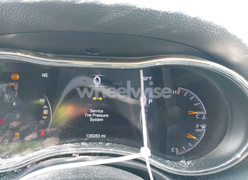 Photo 7 of 2015 Jeep Grand CHEROKEE LIMITED (VIN 1C4RJEBG4FC235486)