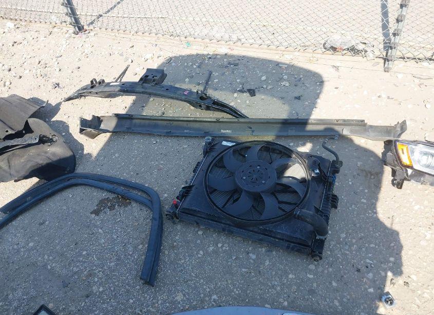 Photo 18 of 2016 Jeep Grand CHEROKEE LIMITED (VIN 1C4RJEBG4GC500103)