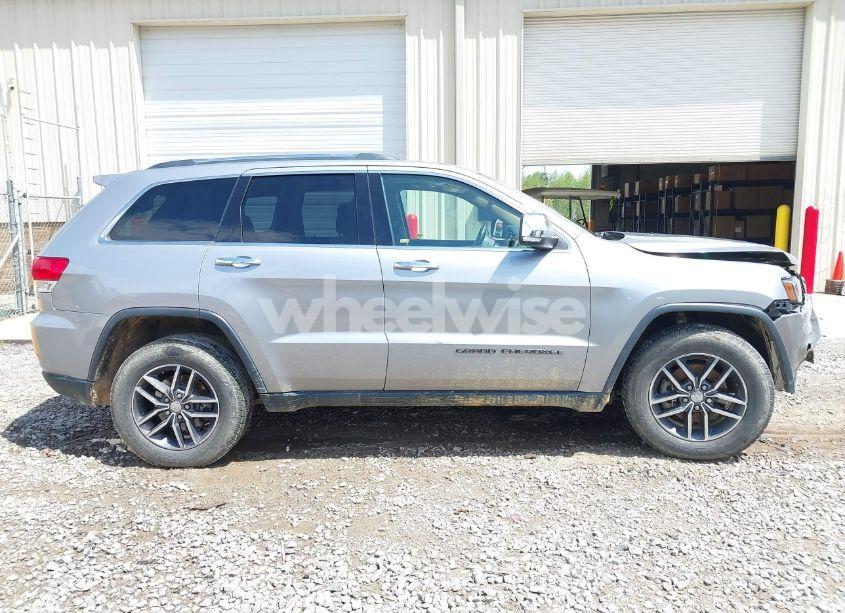 Photo 13 of 2017 Jeep Grand CHEROKEE LIMITED (VIN 1C4RJEBG4HC765329)
