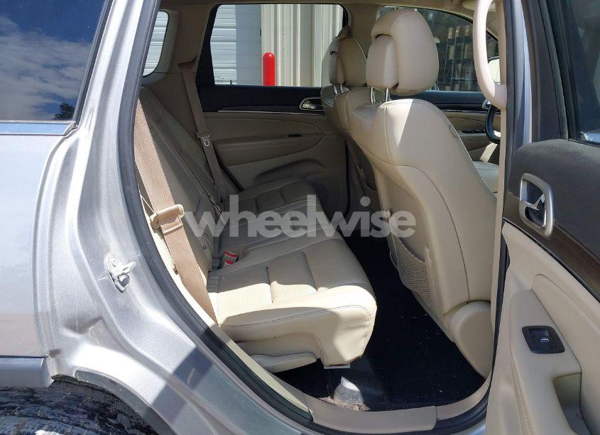 Photo 8 of 2017 Jeep Grand CHEROKEE LIMITED (VIN 1C4RJEBG4HC765329)