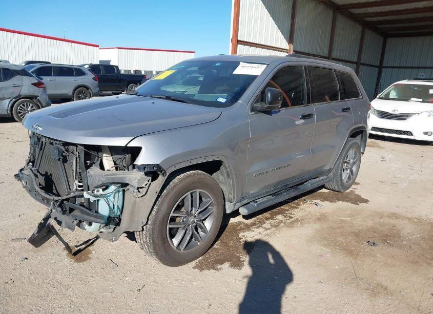 Photo 2 of 2017 Jeep Grand CHEROKEE LIMITED 4X2 (VIN 1C4RJEBG4HC893036)