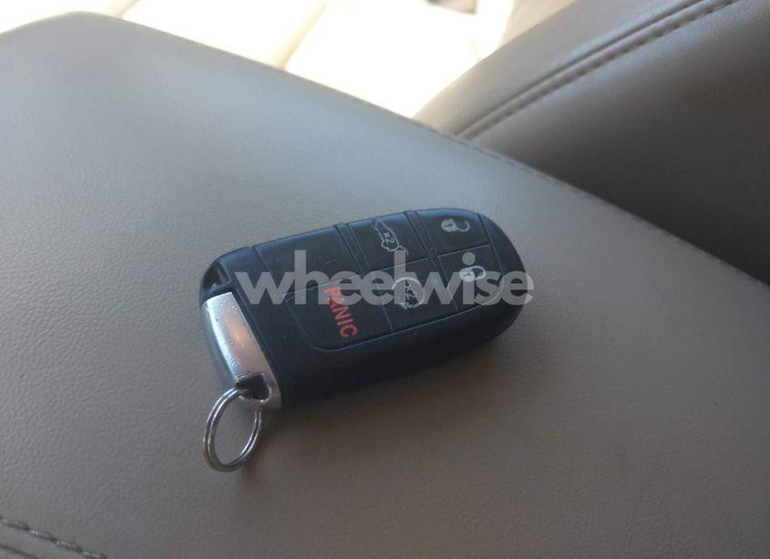 Photo 11 of 2015 Jeep Grand CHEROKEE LIMITED (VIN 1C4RJEBG5FC635136)