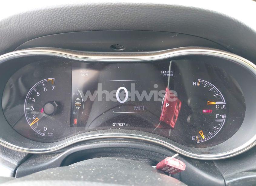 Photo 7 of 2015 Jeep Grand CHEROKEE LIMITED (VIN 1C4RJEBG5FC841203)