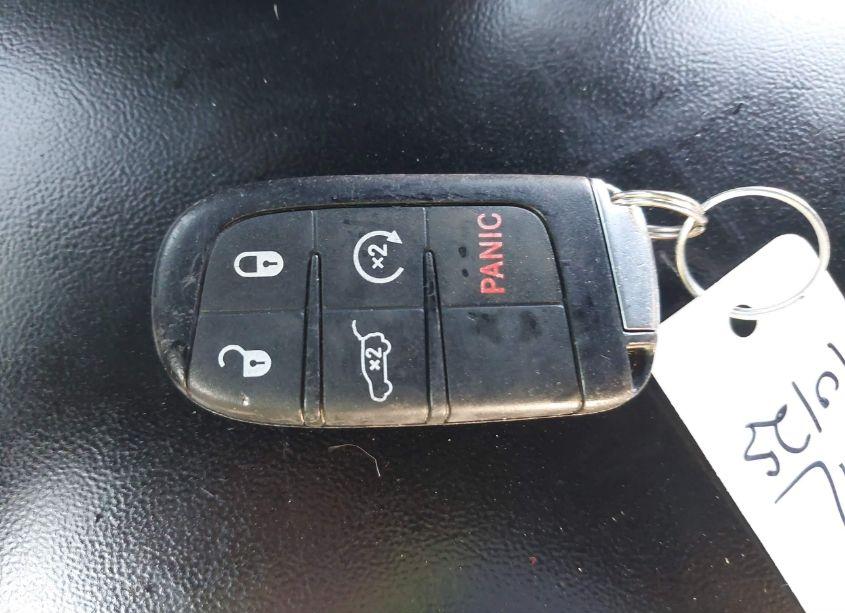 Photo 11 of 2015 Jeep Grand CHEROKEE LIMITED (VIN 1C4RJEBG6FC231861)