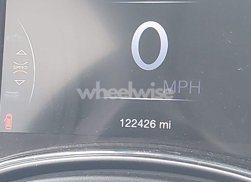 Photo 15 of 2018 Jeep Grand CHEROKEE LIMITED 4X2 (VIN 1C4RJEBG6JC159472)