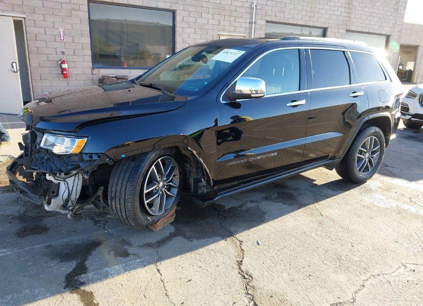 Photo 2 of 2018 Jeep Grand CHEROKEE LIMITED 4X2 (VIN 1C4RJEBG6JC201218)
