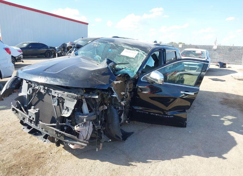 Photo 2 of 2022 Jeep Grand CHEROKEE WK LIMITED 4X2 (VIN 1C4RJEBG6NC126980)