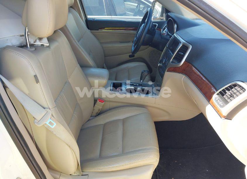 Photo 5 of 2013 Jeep Grand CHEROKEE LIMITED (VIN 1C4RJEBG7DC546133)