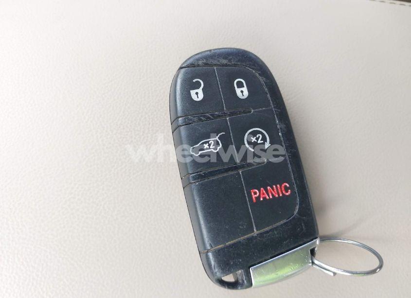 Photo 11 of 2015 Jeep Grand CHEROKEE LIMITED (VIN 1C4RJEBG7FC167281)