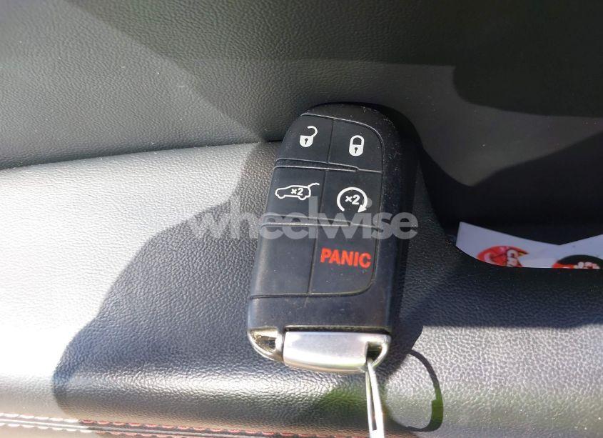 Photo 11 of 2016 Jeep Grand CHEROKEE LIMITED 75TH ANNIVERSARY (VIN 1C4RJEBG8GC351694)