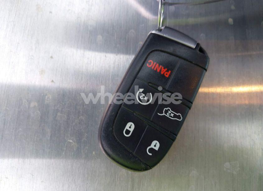 Photo 11 of 2019 Jeep Grand CHEROKEE LIMITED 4X2 (VIN 1C4RJEBG8KC776356)