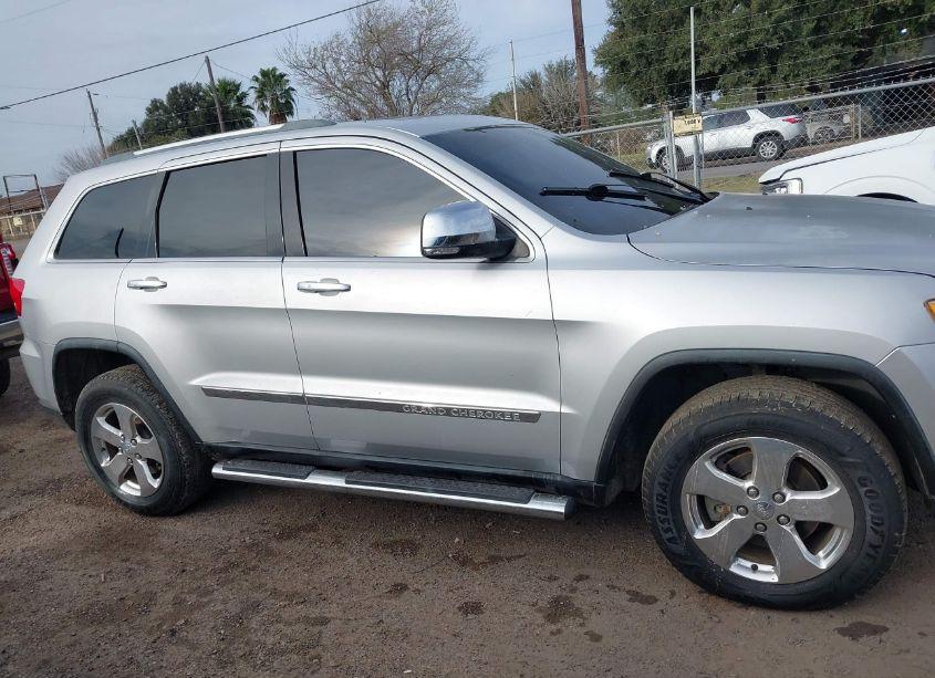 Photo 13 of 2013 Jeep Grand CHEROKEE LIMITED (VIN 1C4RJEBG9DC546053)