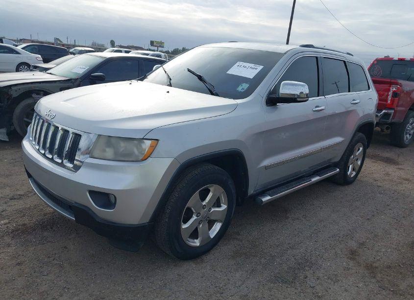 Photo 2 of 2013 Jeep Grand CHEROKEE LIMITED (VIN 1C4RJEBG9DC546053)