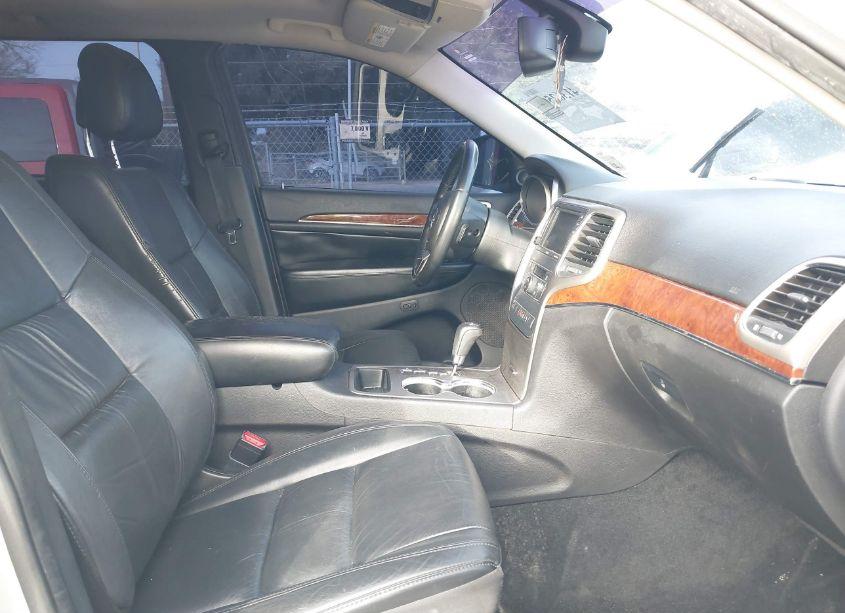 Photo 5 of 2013 Jeep Grand CHEROKEE LIMITED (VIN 1C4RJEBG9DC546053)