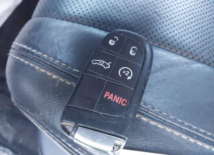 Photo 11 of 2015 Jeep Grand CHEROKEE LIMITED (VIN 1C4RJEBG9FC235242)