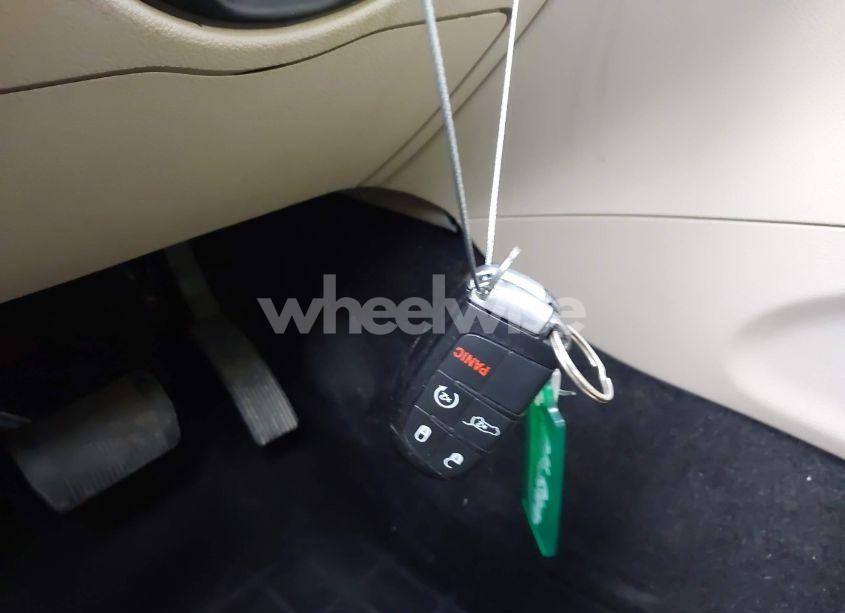 Photo 11 of 2015 Jeep Grand CHEROKEE LIMITED (VIN 1C4RJEBG9FC238836)