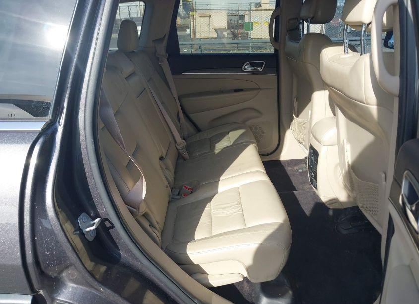 Photo 8 of 2016 Jeep Grand CHEROKEE LIMITED (VIN 1C4RJEBG9GC473545)