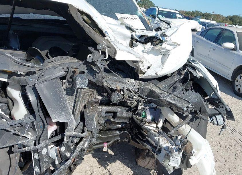 Photo 6 of 2015 Jeep Grand CHEROKEE LIMITED (VIN 1C4RJEBGXFC647170)