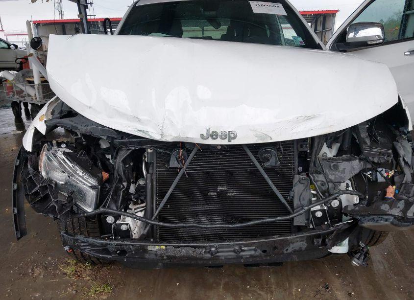 Photo 10 of 2018 Jeep Grand CHEROKEE LIMITED 4X2 (VIN 1C4RJEBGXJC141377)