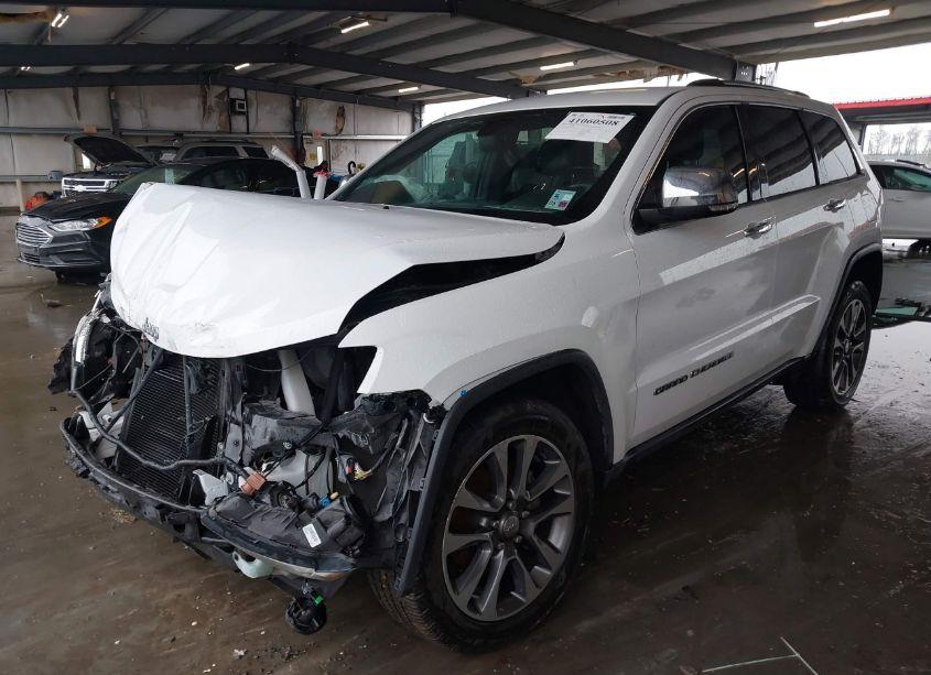 Photo 2 of 2018 Jeep Grand CHEROKEE LIMITED 4X2 (VIN 1C4RJEBGXJC141377)