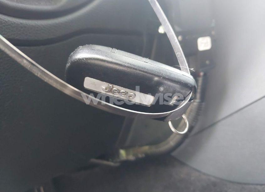 Photo 11 of 2018 Jeep Grand CHEROKEE LIMITED 4X2 (VIN 1C4RJEBGXJC380394)