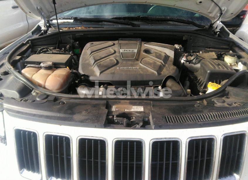 Photo 10 of 2015 Jeep Grand CHEROKEE LIMITED (VIN 1C4RJEBM9FC100543)