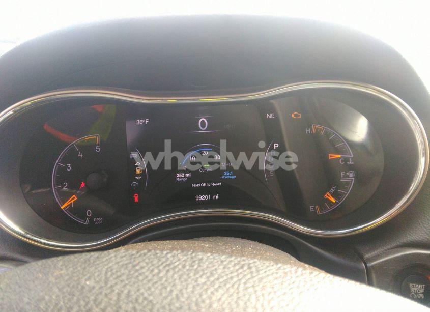 Photo 7 of 2015 Jeep Grand CHEROKEE LIMITED (VIN 1C4RJEBM9FC100543)