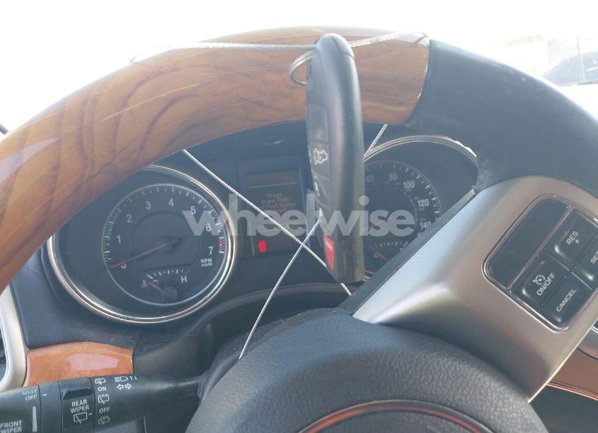 Photo 11 of 2013 Jeep Grand CHEROKEE OVERLAND (VIN 1C4RJECG0DC604632)