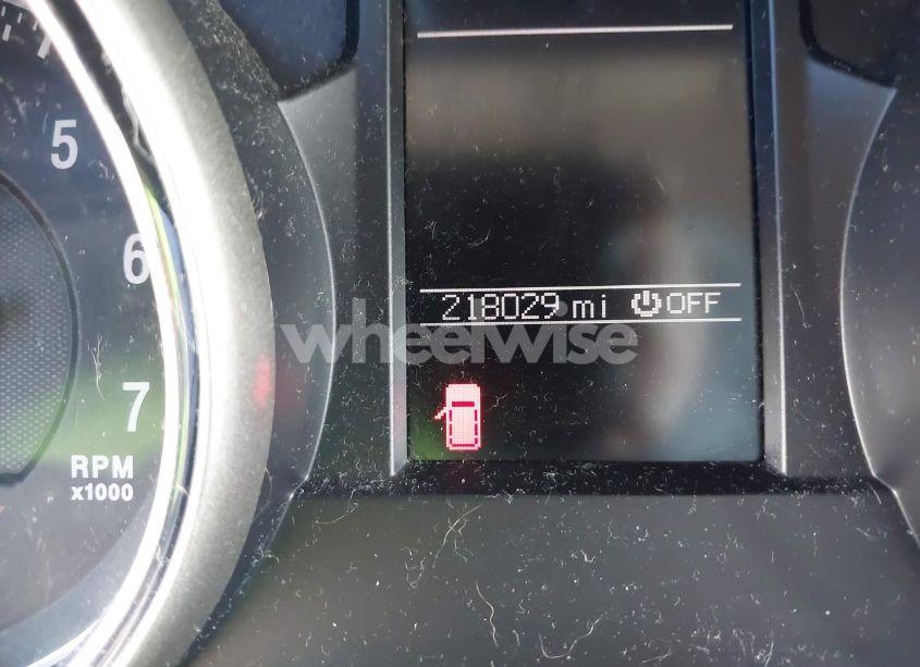 Photo 16 of 2013 Jeep Grand CHEROKEE OVERLAND (VIN 1C4RJECG0DC604632)