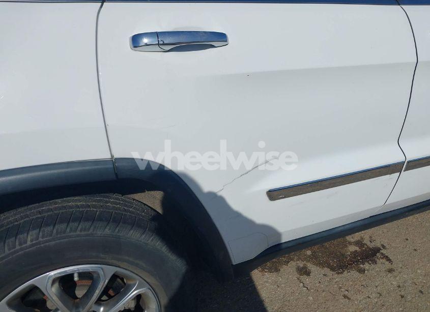 Photo 21 of 2013 Jeep Grand CHEROKEE OVERLAND (VIN 1C4RJECG0DC604632)