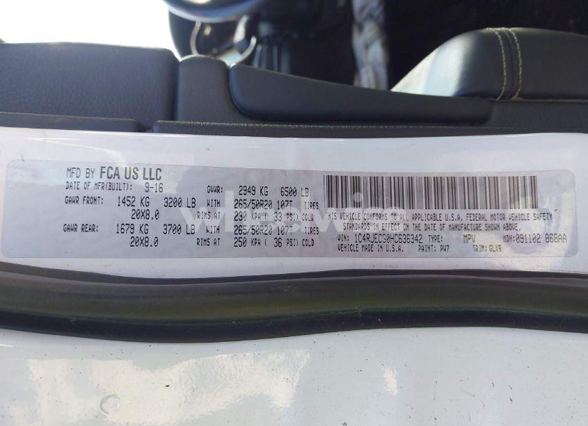 Photo 9 of 2017 Jeep Grand CHEROKEE OVERLAND 4X2 (VIN 1C4RJECG0HC636342)