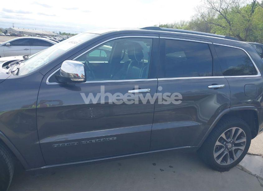 Photo 14 of 2017 Jeep Grand CHEROKEE OVERLAND 4X2 (VIN 1C4RJECG1HC614740)