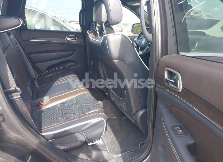 Photo 8 of 2017 Jeep Grand CHEROKEE OVERLAND 4X2 (VIN 1C4RJECG1HC614740)