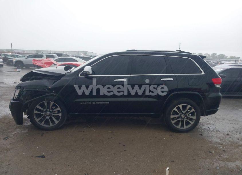 Photo 15 of 2018 Jeep Grand CHEROKEE OVERLAND 4X2 (VIN 1C4RJECG1JC438052)