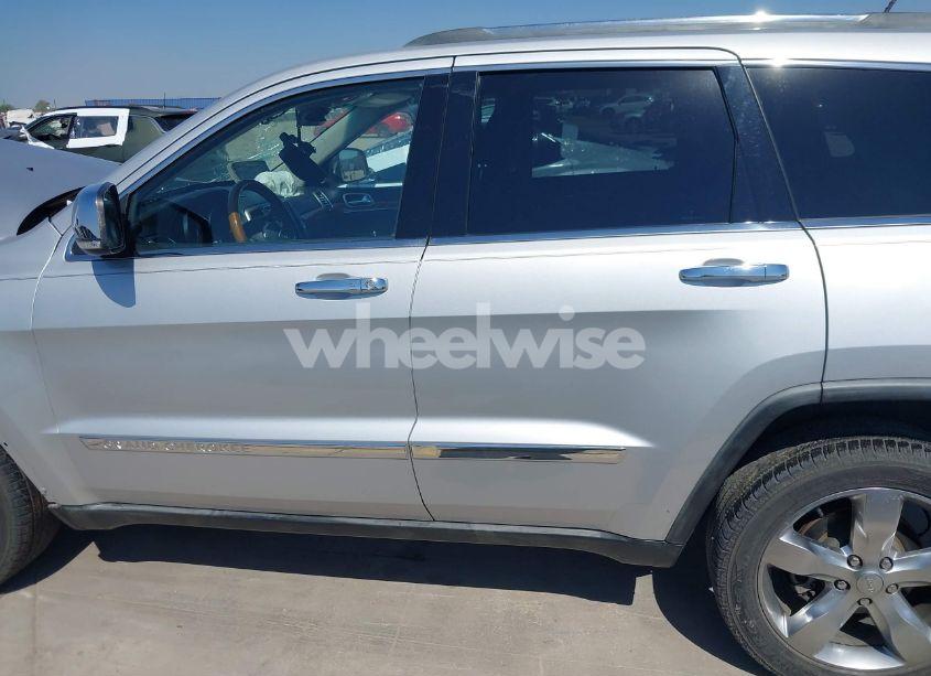 Photo 15 of 2012 Jeep Grand CHEROKEE OVERLAND (VIN 1C4RJECG2CC142248)