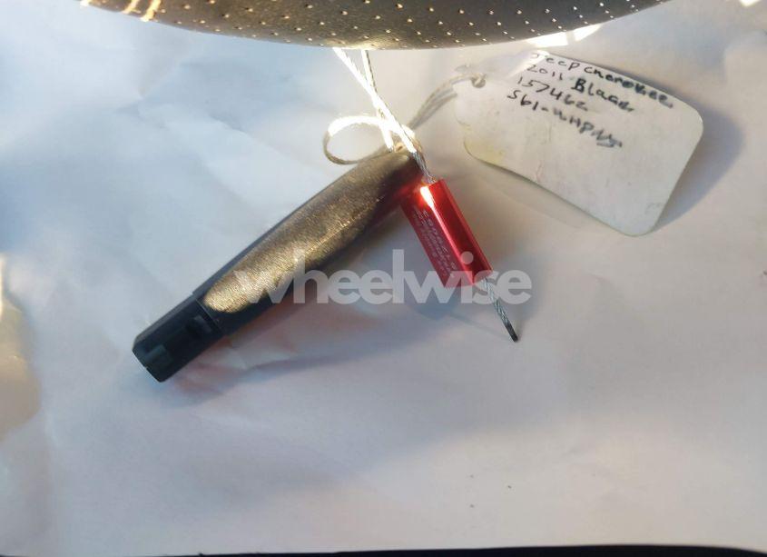 Photo 11 of 2012 Jeep Grand CHEROKEE OVERLAND SUMMIT (VIN 1C4RJECG2CC157462)