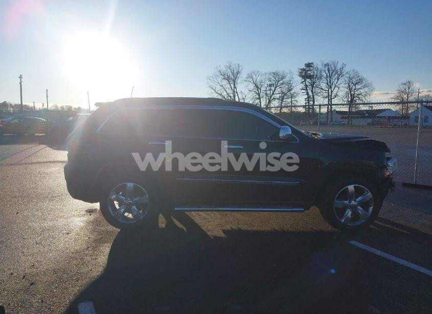 Photo 13 of 2012 Jeep Grand CHEROKEE OVERLAND SUMMIT (VIN 1C4RJECG2CC157462)