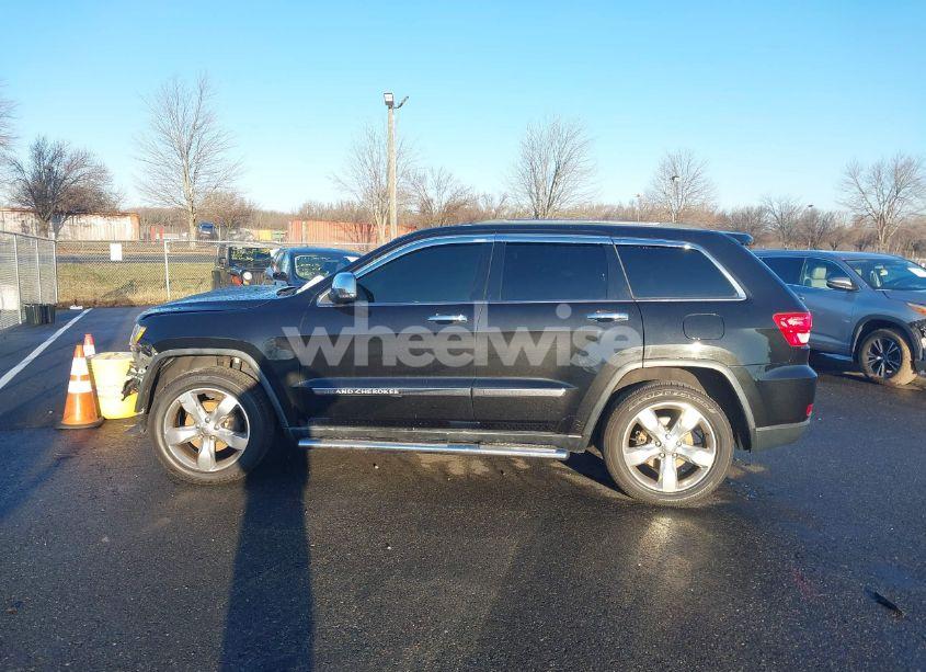 Photo 14 of 2012 Jeep Grand CHEROKEE OVERLAND SUMMIT (VIN 1C4RJECG2CC157462)
