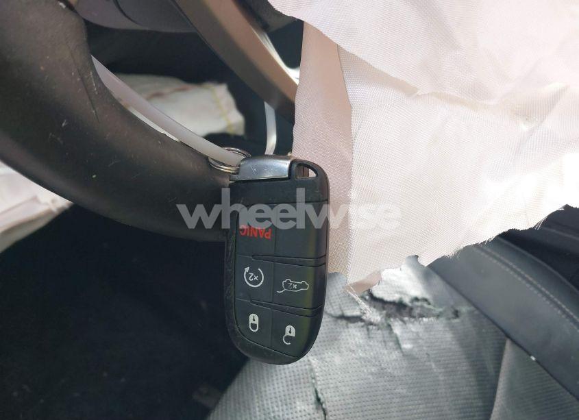 Photo 11 of 2014 Jeep Grand CHEROKEE OVERLAND (VIN 1C4RJECG2EC500659)