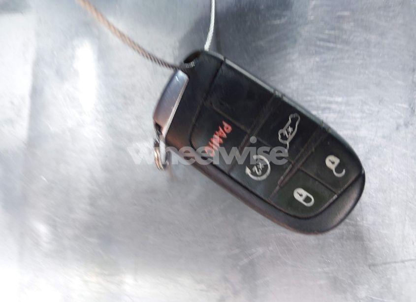 Photo 11 of 2014 Jeep Grand CHEROKEE OVERLAND (VIN 1C4RJECG2EC523763)