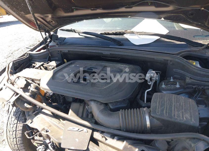 Photo 10 of 2017 Jeep Grand CHEROKEE OVERLAND 4X2 (VIN 1C4RJECG3HC780175)