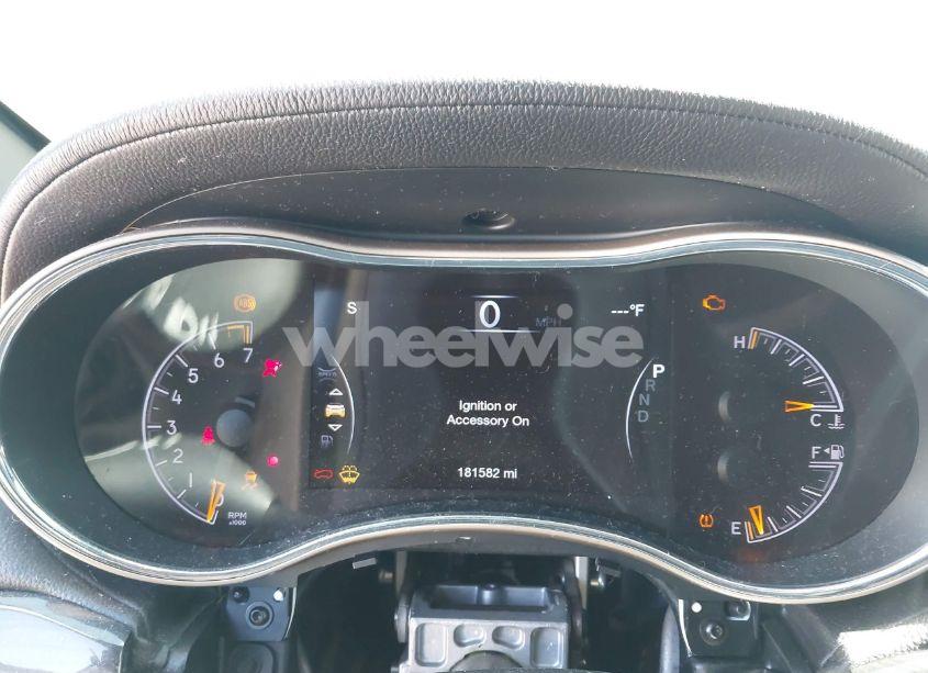 Photo 7 of 2017 Jeep Grand CHEROKEE OVERLAND 4X2 (VIN 1C4RJECG3HC780175)