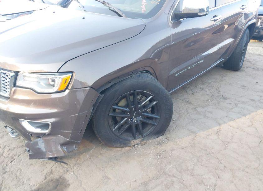 Photo 6 of 2018 Jeep Grand CHEROKEE OVERLAND 4X2 (VIN 1C4RJECG3JC289126)