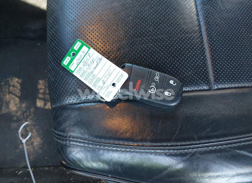 Photo 11 of 2018 Jeep Grand CHEROKEE OVERLAND 4X2 (VIN 1C4RJECG3JC480741)