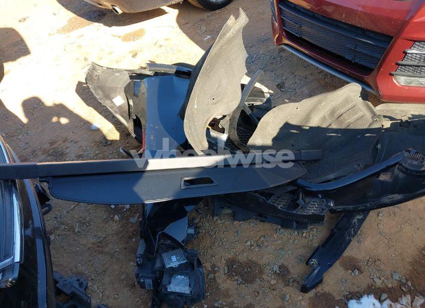 Photo 12 of 2018 Jeep Grand CHEROKEE OVERLAND 4X2 (VIN 1C4RJECG3JC480741)