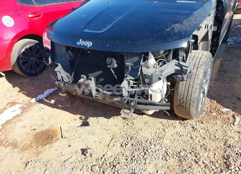 Photo 6 of 2018 Jeep Grand CHEROKEE OVERLAND 4X2 (VIN 1C4RJECG3JC480741)