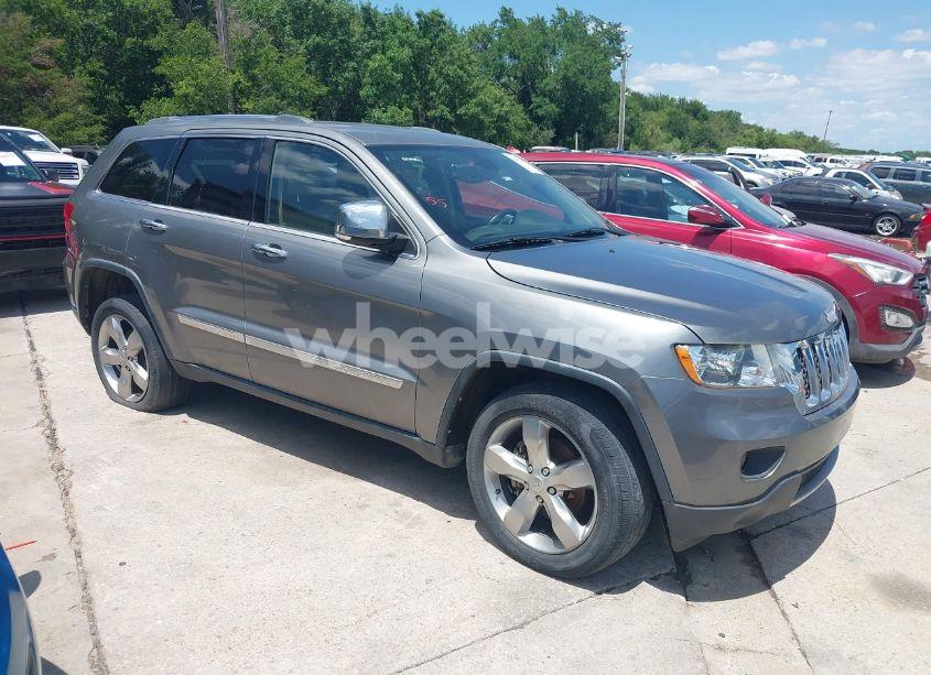 2013 Jeep Grand CHEROKEE OVERLAND (VIN 1C4RJECG4DC526677) main photo