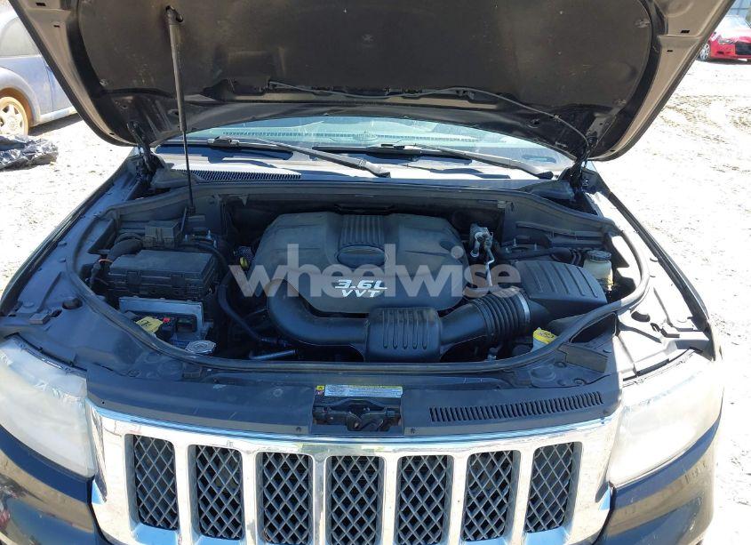 Photo 10 of 2013 Jeep Grand CHEROKEE OVERLAND (VIN 1C4RJECG4DC588418)
