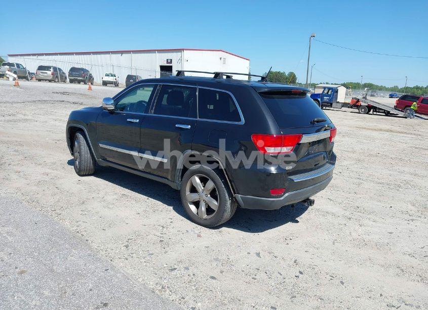 Photo 3 of 2013 Jeep Grand CHEROKEE OVERLAND (VIN 1C4RJECG4DC588418)